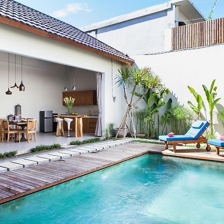 Maxwell Legian Villa Exteriér fotografie